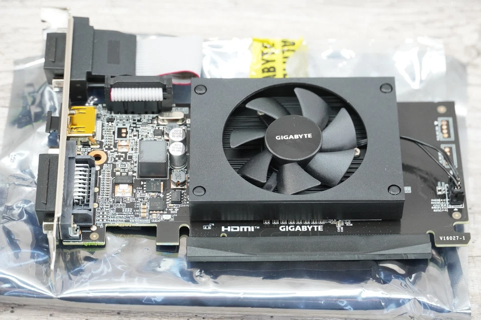 GIGABYTE 2GB RAM DDR3 SDRAM Video Graphics Cards GV-N710D3-2GL REV2.0 - Image 2 of 4