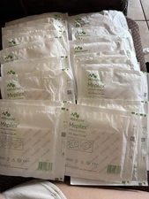 20x Molnlycke Mepilex Soft Silicone Foam Dressing 10x10 cm / 4x4 in