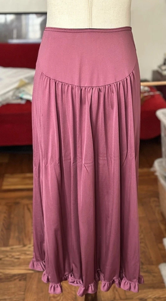 Vtg Blanche By Ralph Montenero Half Slip Women’s Small Purple Nylon Ruffle Hem - Image 4 of 4