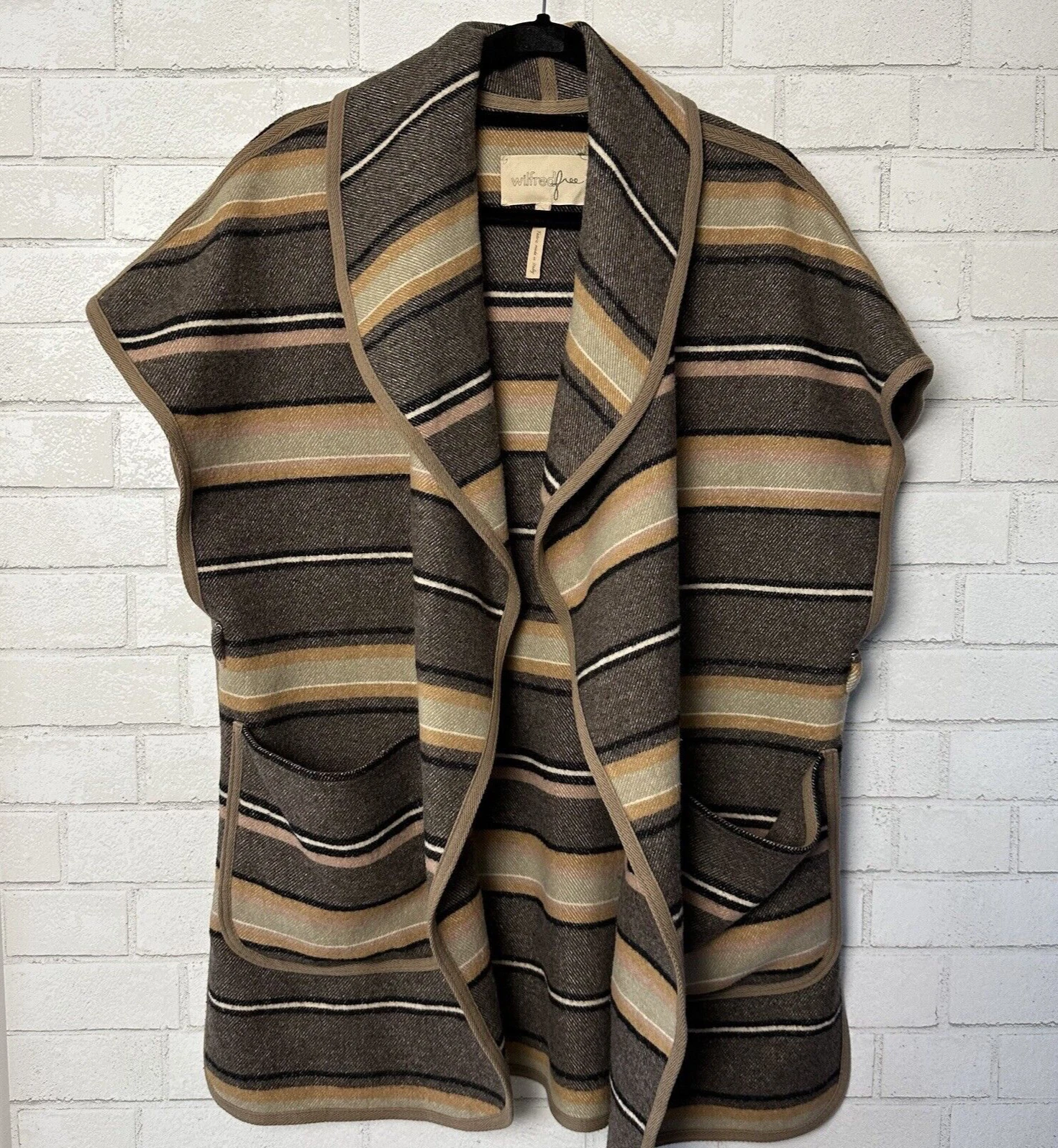 Wilfred Free Vest Poncho Striped Italian Fabric Pocket Medium Western