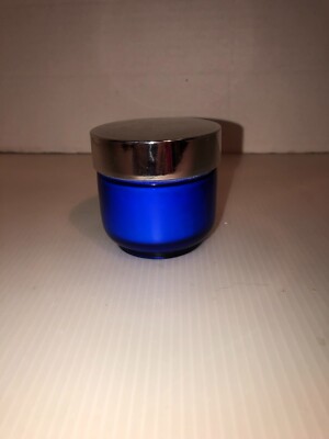 Liz Claiborne VIVID Dusting Powder-Cobalt Blue Jar-1.7 Ounce