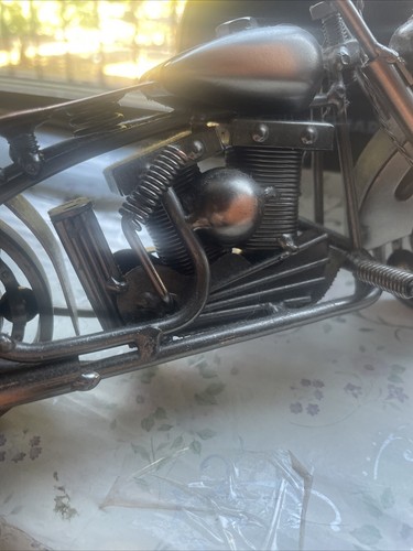 Scrap Cycles Handmade Metal Motorcycle Model - Picture 4 of 4