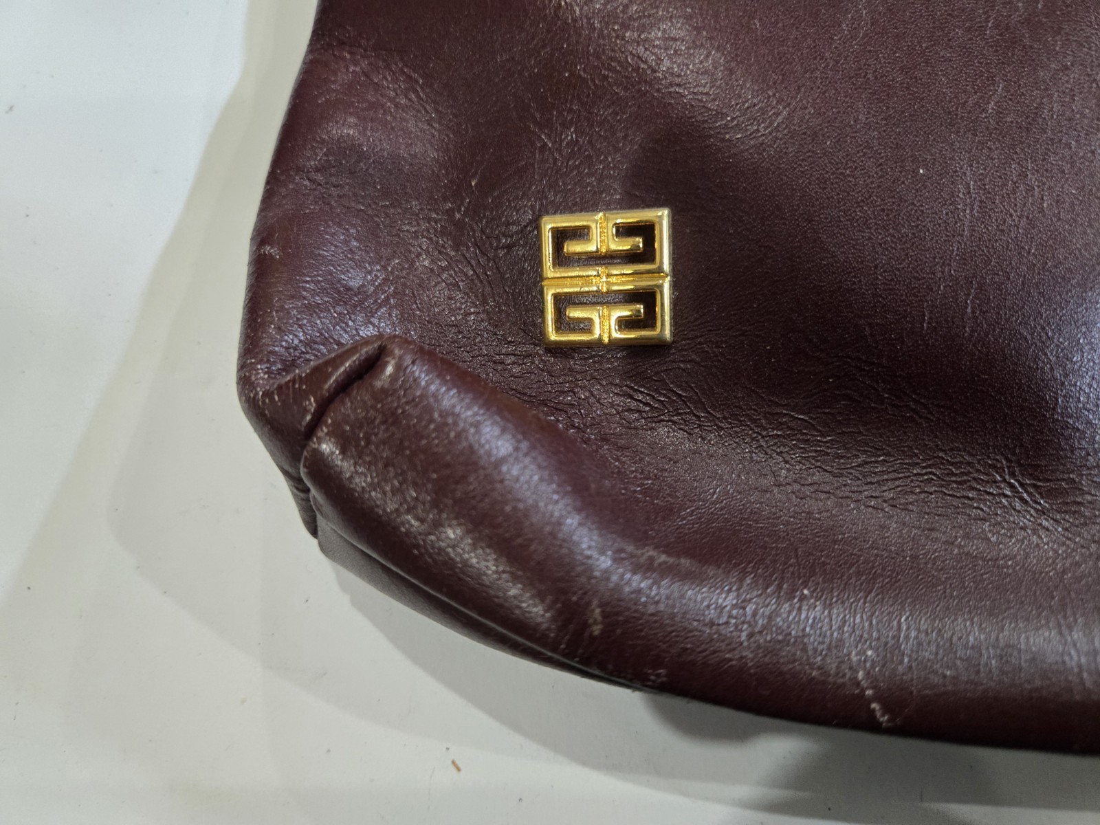 Vintage GIVENCHY Shoulder Bag 4G Logo Bordeaux Leather image 2