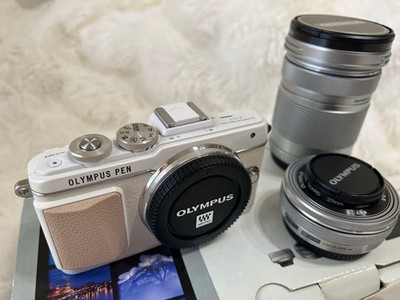 Olympus PEN Lite E-PL7 Camera Used Includes M.ZUIKO 40-150mm Flash From Japan