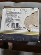 Leviton 80800-I Renoir, Single Pole Slide Dimmer Incandescent 800W-120V