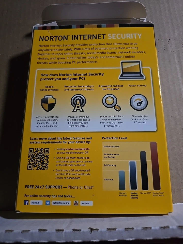 Norton Internet Security 3 PC CD/DVD  - Image 2 of 2
