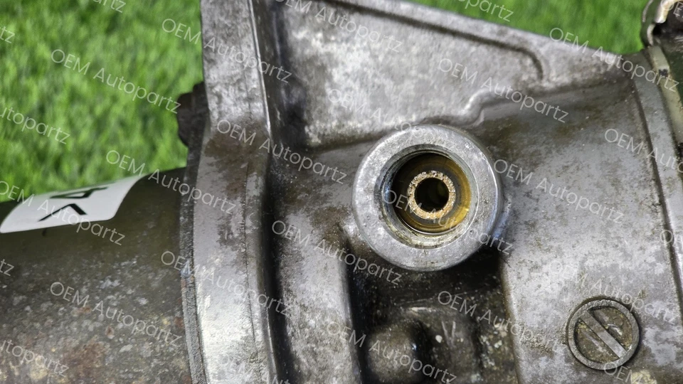 Bomba de dirección asistida eléctrica Toyota MR2 2000-2005 Spyder 89657-17010 OEM JDM uso Foto 4 de 4