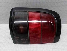 PEUGEOT 807 E Rücklicht hinten links 2.00 Diesel 120kw 2000 32516788