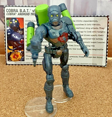 TRU EXCL 2005 Hasbro GI JOE vVv BAT ATTACK BAT v5 (16) LOOSE COMPLETE W/FILECARD