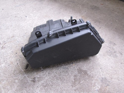 BMW 1er F20 F21 3er F30 F31 ECU Aufbewahrungsbox komplett 8509913 8509914