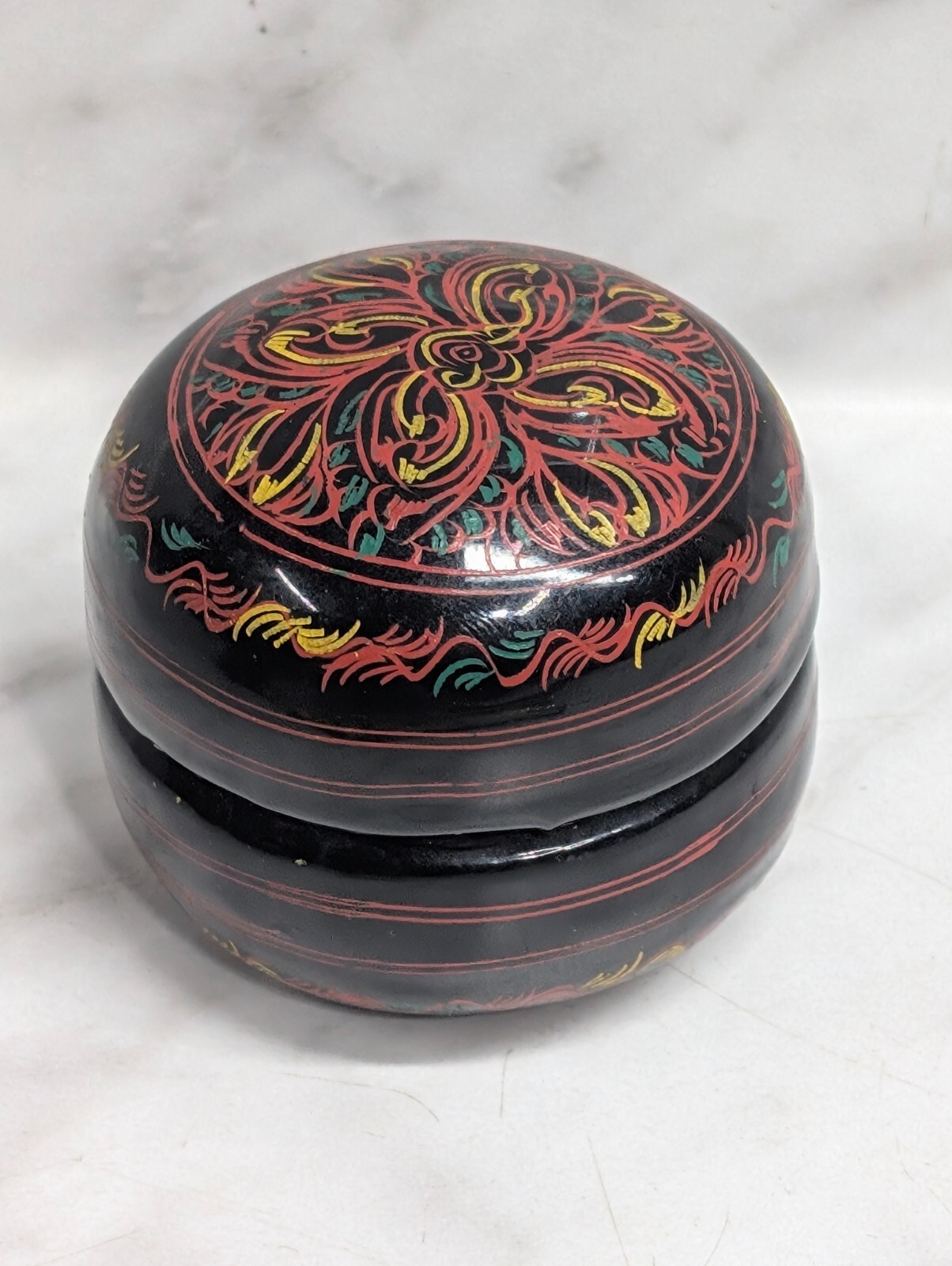 Vintage Burmese Lacquerware Trinket Box 2” Detailed Hand Painted