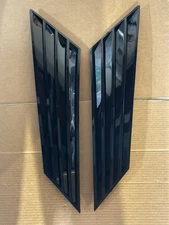 1979-1986 Ford Mustang Hatchback 1/4 Quarter Window Louver LH RH Sail Panels