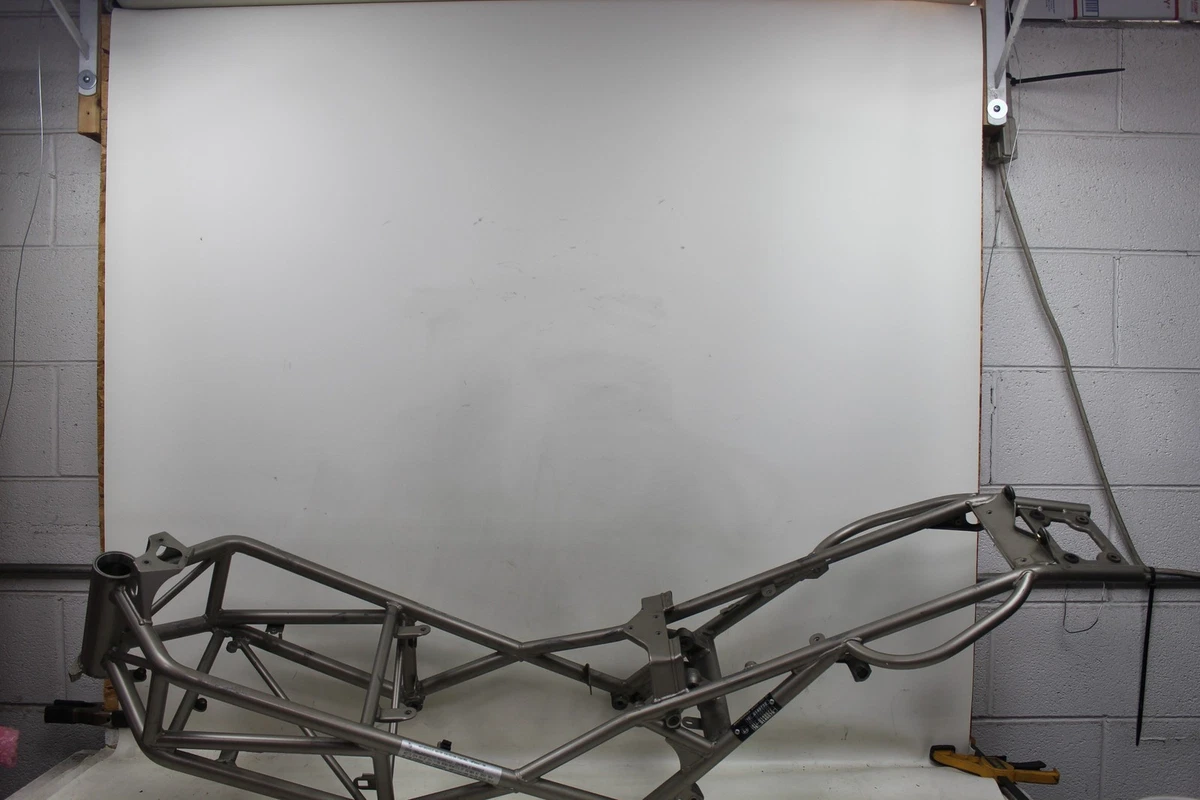 ドカティ９００SS フレーム 91-97 Ducati 900 SS Main Frame Chassis STRAIGHT CLN - Sun Coast