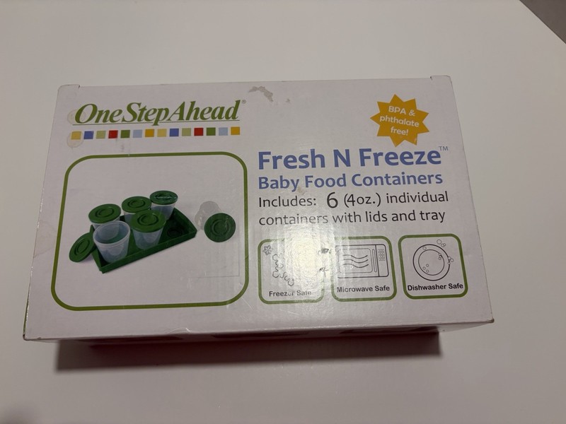 New Sealed One Step Ahead Fresh N Freeze Baby Food Containers