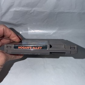 Hogan's Alley (Nintendo Entertainment System NES, 1984) Complete In Box CIB
