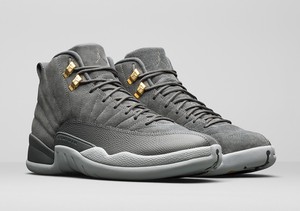 jordan 12 gris