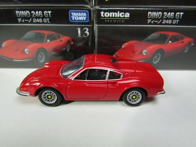 tomica ferrari dino