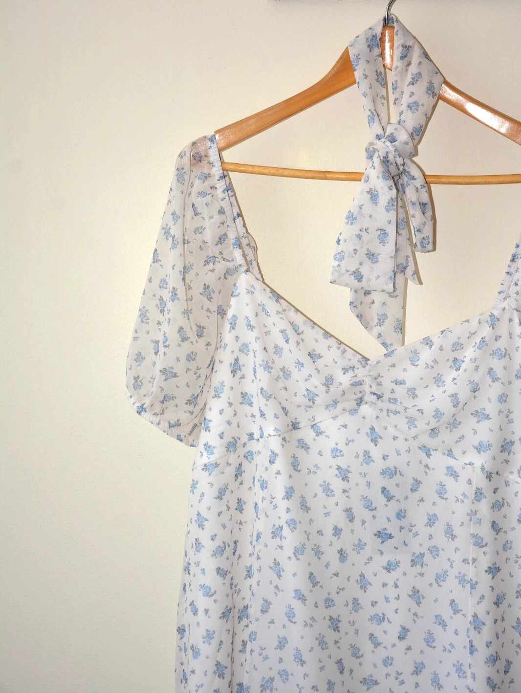 OFF WHITE MINI ABITO EX NEW LOOK OFF BIANCO+BLU DITSY STAMPA FLOREALE FODERATO IN CHIFFON TAGLIA 8 22