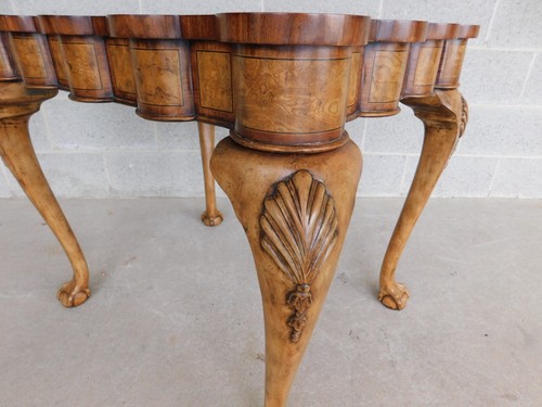 Maitland Smith Chippendale Style Accent Table 30"w - Picture 8 of 13
