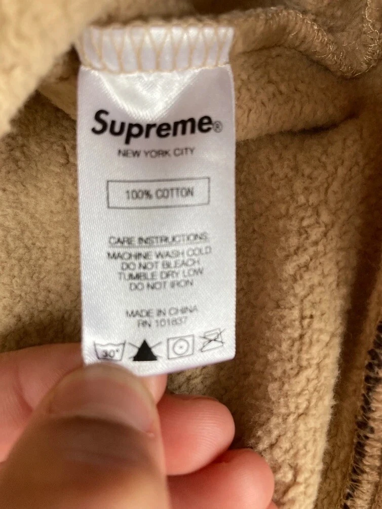 Felpa con cappuccio Supreme