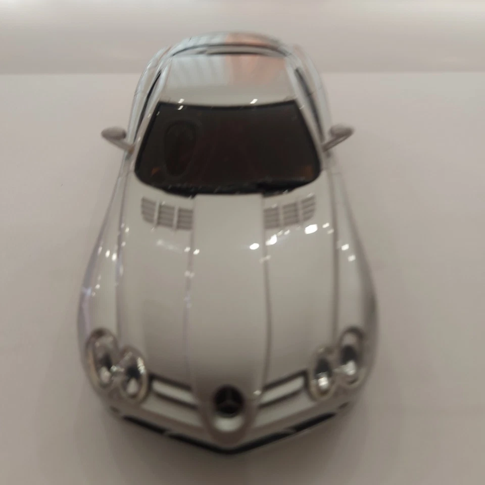 Kyosho Mini-Z Mercedes SLR McLaren Silber Mit Beleuchtung Als Set. - Bild 2 von 4