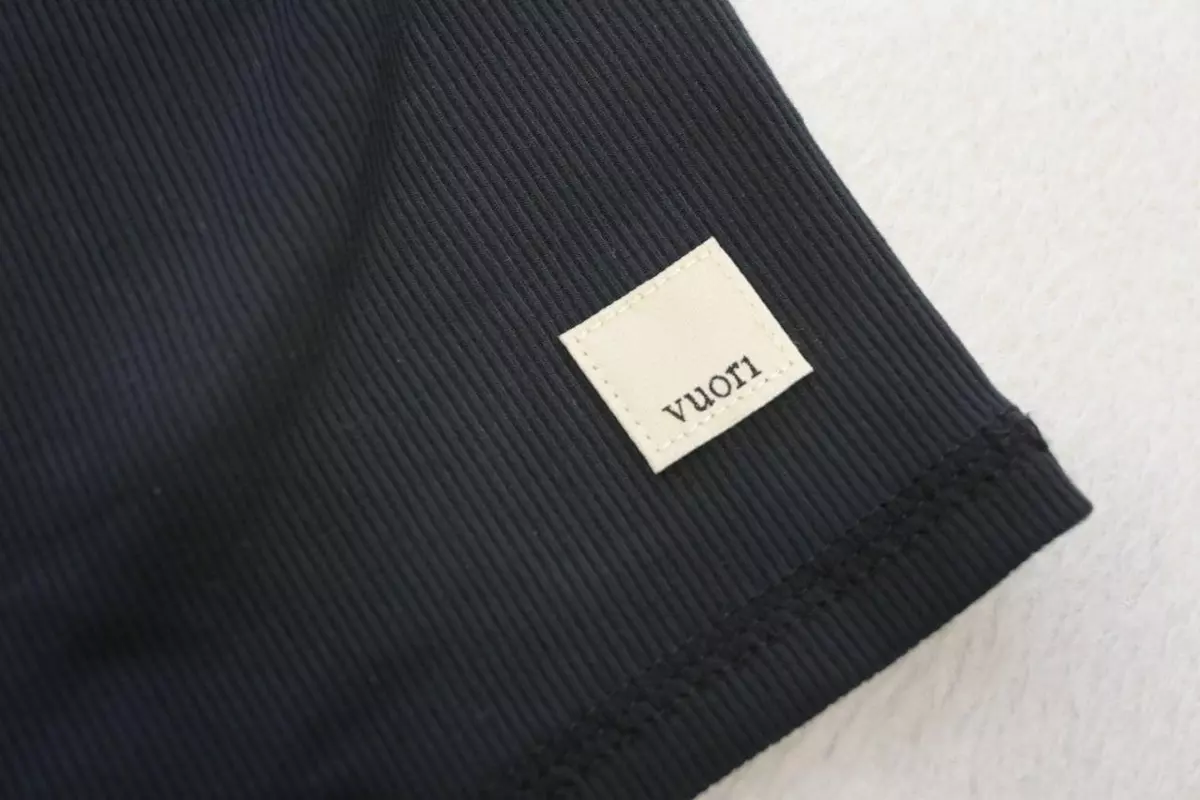Vuori Golf Polo Shirt Top Black Wicking Atheltic Womens Girls Sz