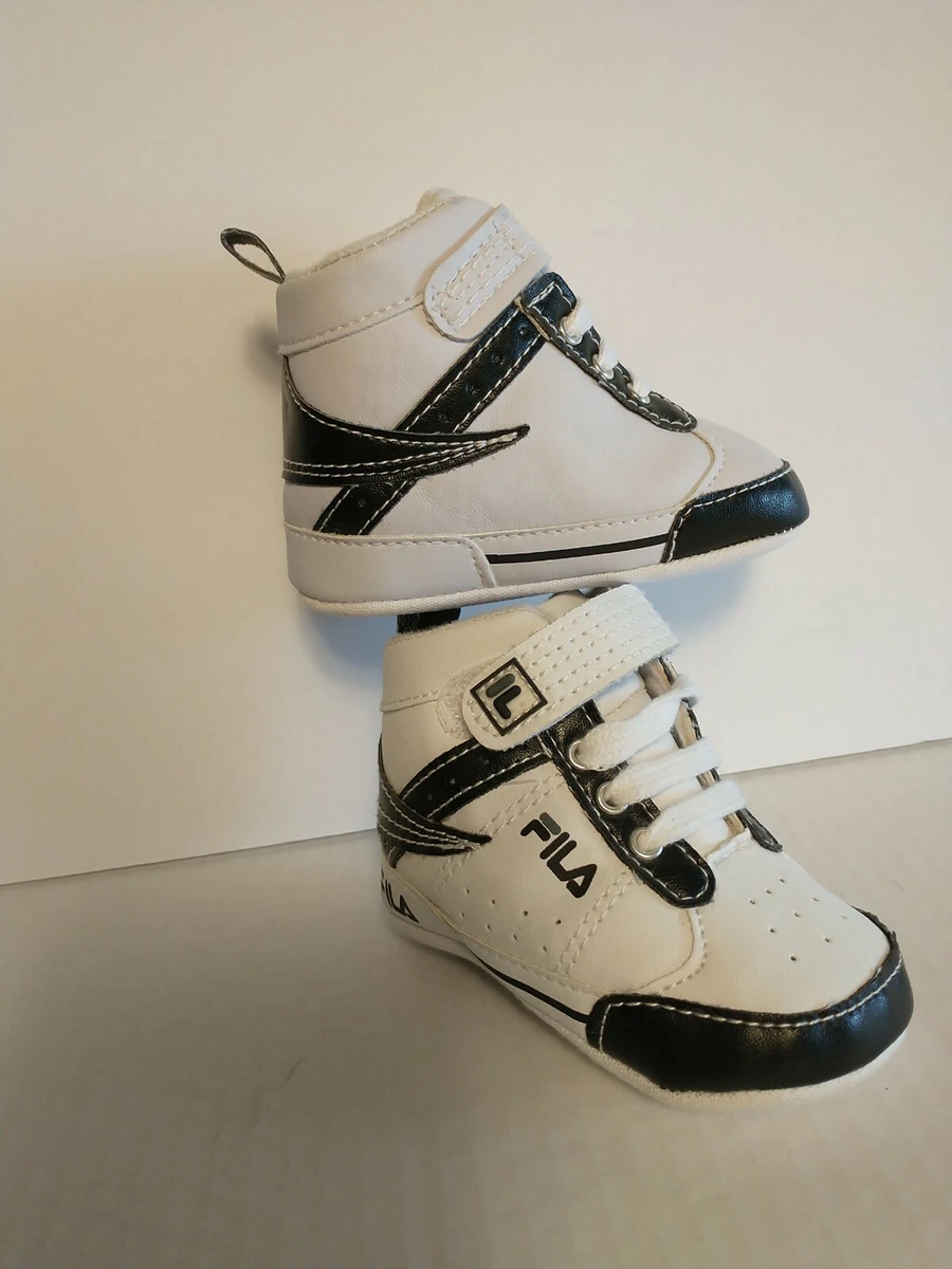 FILA BABY Crib Shoes Pre Walkers Sneakers High Tops Size 5-8 Months Size 2M