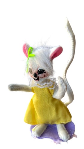 Annalee Dolls Girls Easter Holiday Cute Yellow Dress Mouse 5 inches Tall - Picture 6 of 12