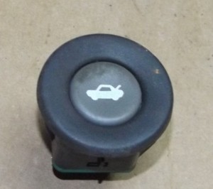 01 02 03 04 05 Pontiac Sunfire Trunk Latch Release Button Switch Cavalier Ebay
