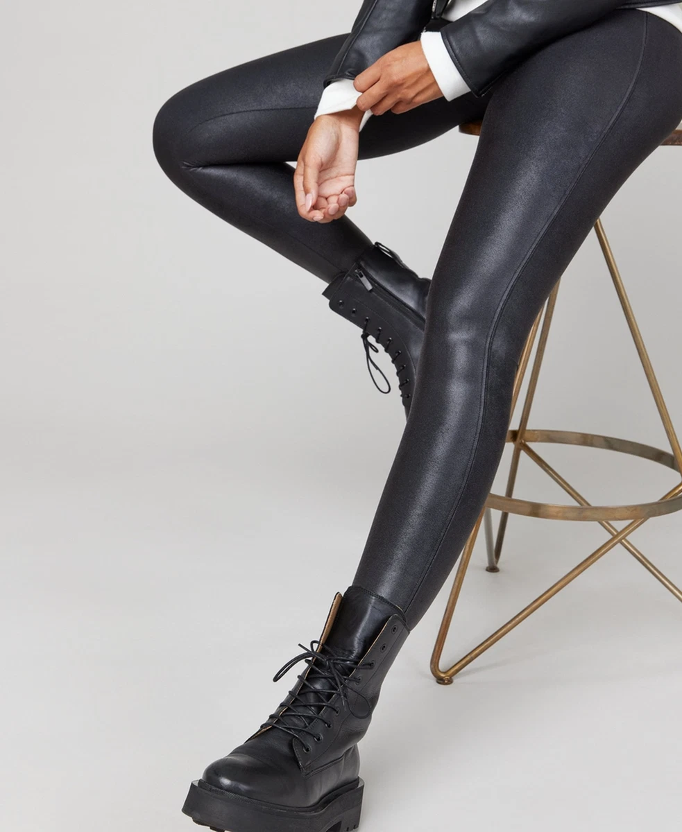 leggings femmes flatteurs en faux cuir Spanx | Taille façonnée | Noir