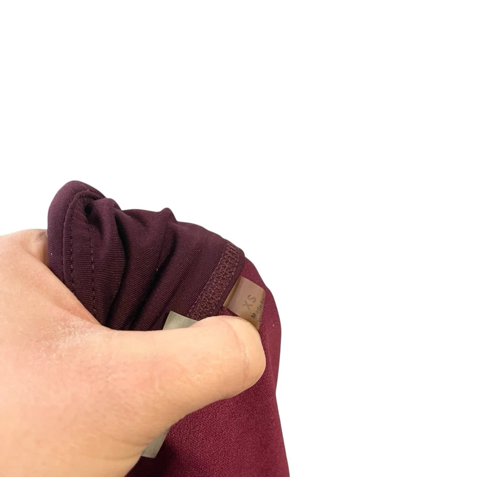 Athleta Women’s Stability Athletic Running Shorts Lined Purple Drawstring Sz XS - Image 4 of 4