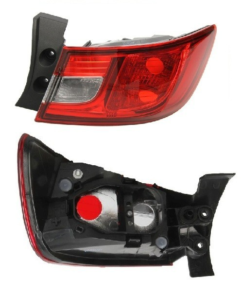 Feu arrière droit Clio 4 cassé ? Rplacez votre lampe de hayon 2012-2016 rapidement
