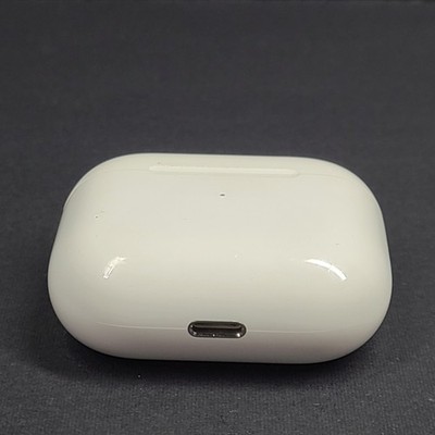 Apple AirPods 3rd Gen (A2565 A2564) with MagSafe Charging Case
