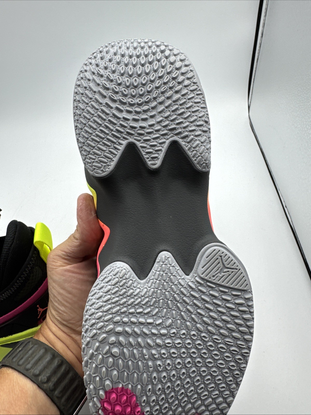 Nike Air Jordan Why Not Zer0.5 Raging Grace Size 7y Shoes thumbnail 6