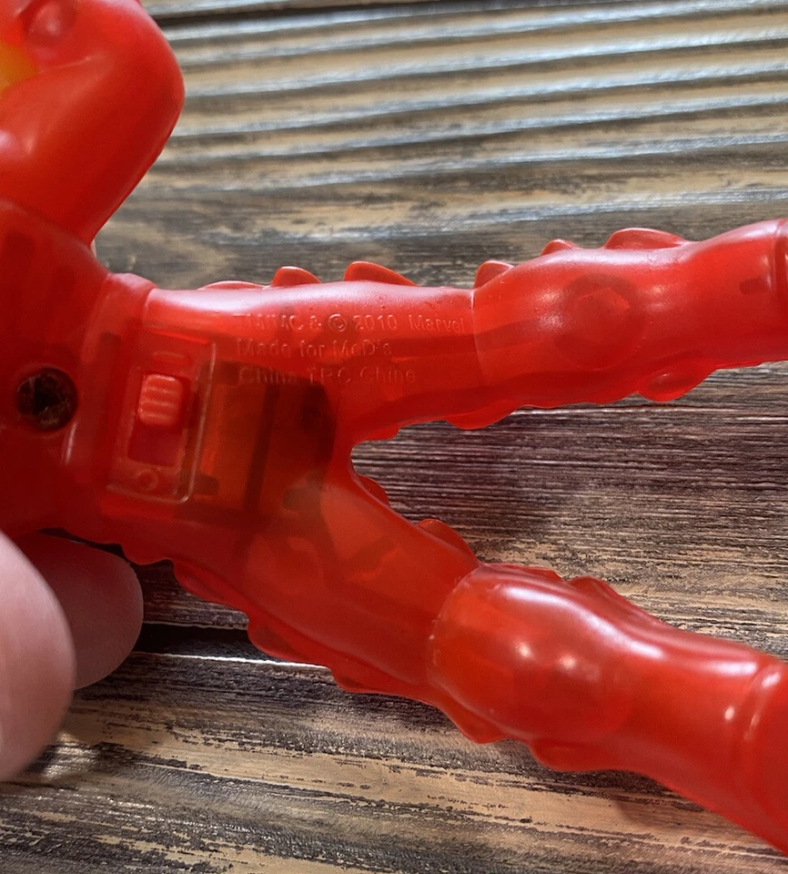 Figura de acción Human Torch 2010 4,5" McDonald's #6 Fantastic 4 Four sin luz Foto 2 de 2