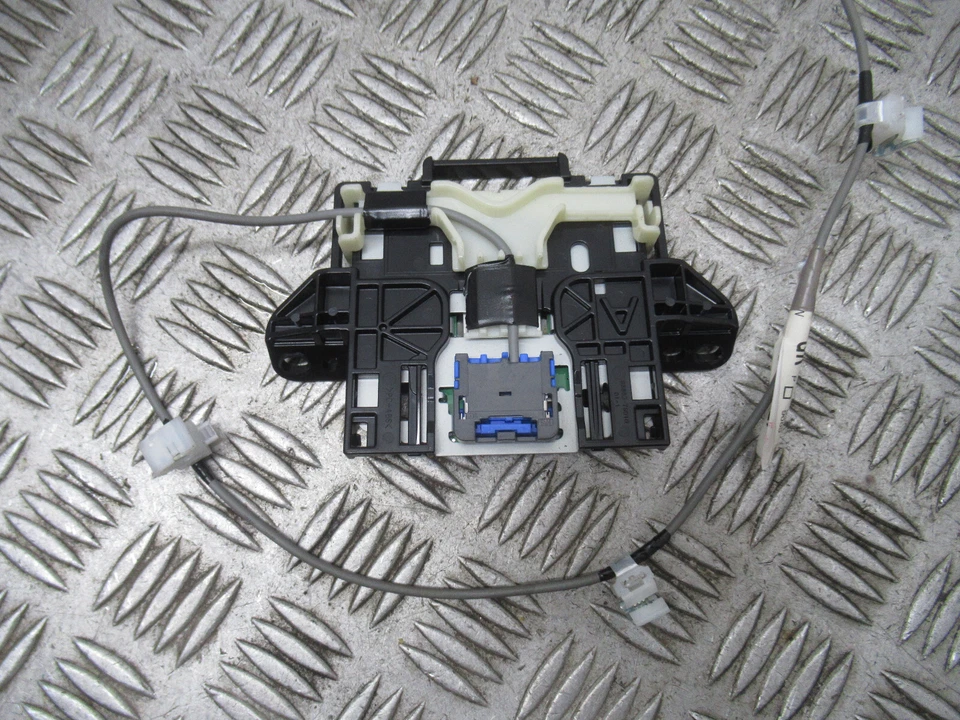 2017 TOYOTA PRIUS VVT-I ZVW50 HYBRID MK4 5DRS ЛЮК GPS АНТЕННА REF7810 - Изображение 4 из 4