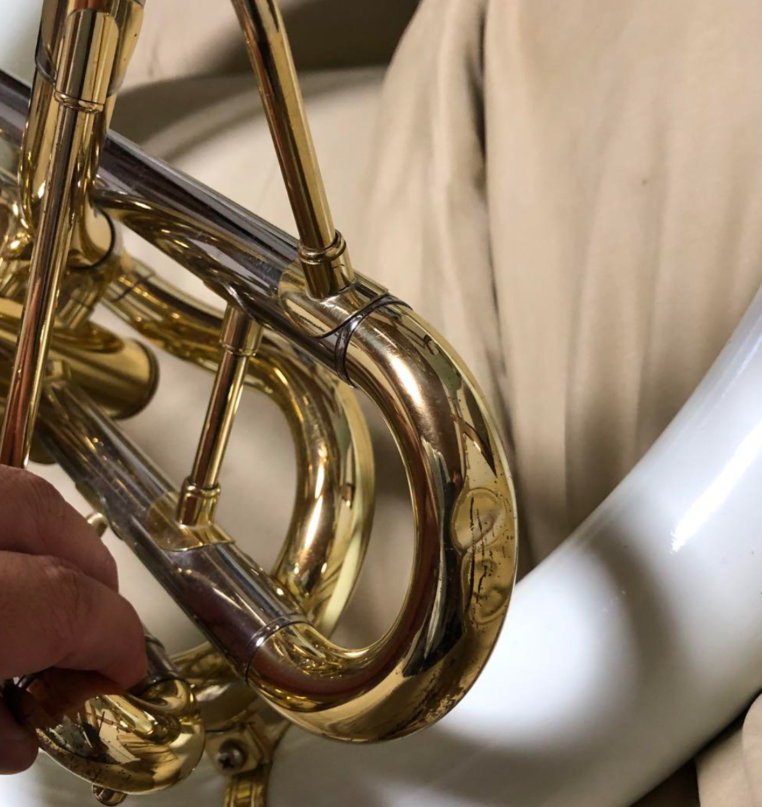 Yamaha YSH-301 Series Fiberglass BBb Sousaphone used from Yamaha YSH-301 Series Fiberglass BBb Sousaphone used from