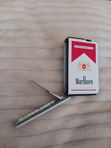 Marlboro CIGARETTES METAL CASE + GAS LIGHTER NOT WORK - FREE SHIPPING - Picture 8 of 12
