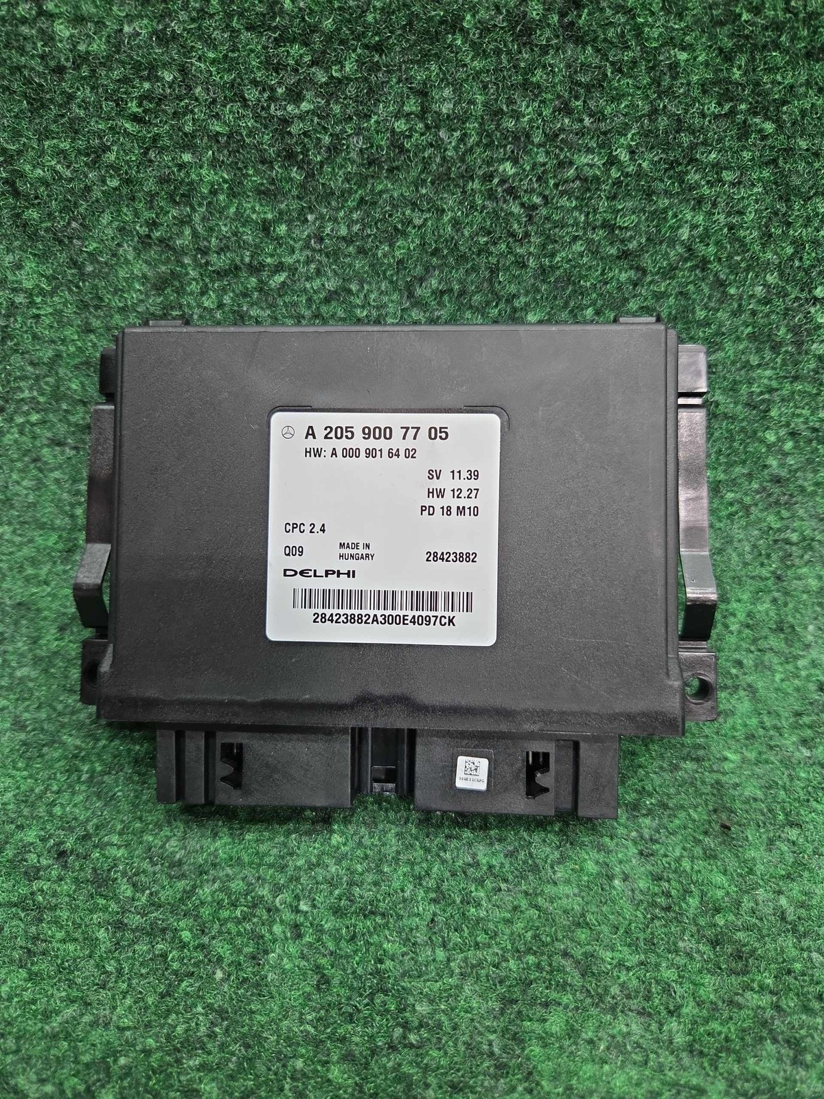 2016-2019 Mercedes Benz Glc 300 Drivetrain Control Unit Oem A2059007705