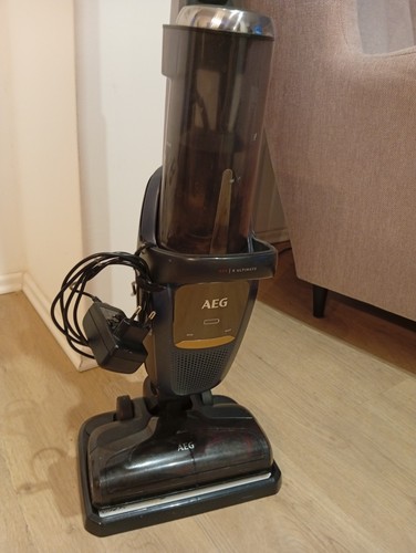 AEG X Ultimate Akkustaubsauger
