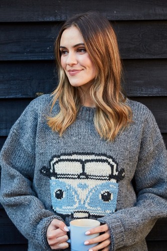 Pachamama Hand Knitted 100% Wool Jumper Unisex Sweater - Happy Camper - BNWT - Picture 20 of 22
