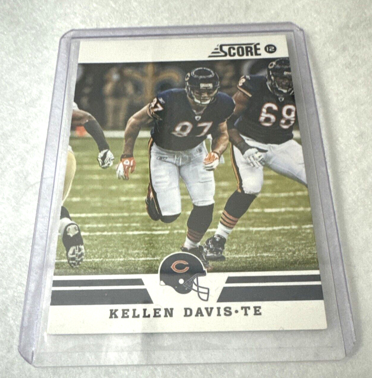 2012 Score Kellen Davis Card #67 Glossy Chicago Bears Football NFL Tight End