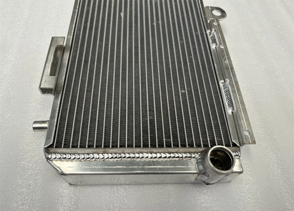 👍RADIADOR Para Alfa Romeo 33 (905); ARNA, SUD/SPRINT 1.2/1.3/1.5/1.7L 1972-1989 Foto 3 de 4