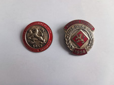 2 Anciennes Broches émaillées FOIRE INTERNATIONALE LYON 1953 - 1954 AUGIS