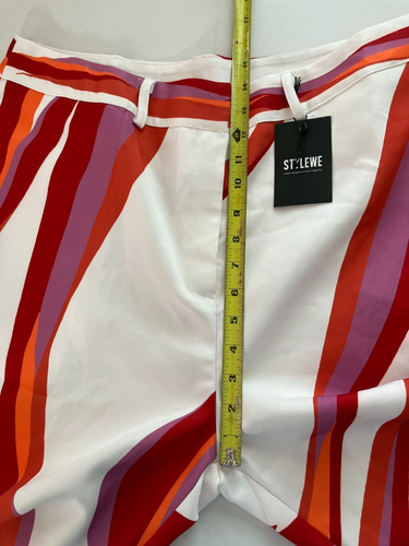 Styleme White Shorts Red Print Plus Size 2XL High Rise Pockets 10" Inseam NEW - Picture 6 of 11