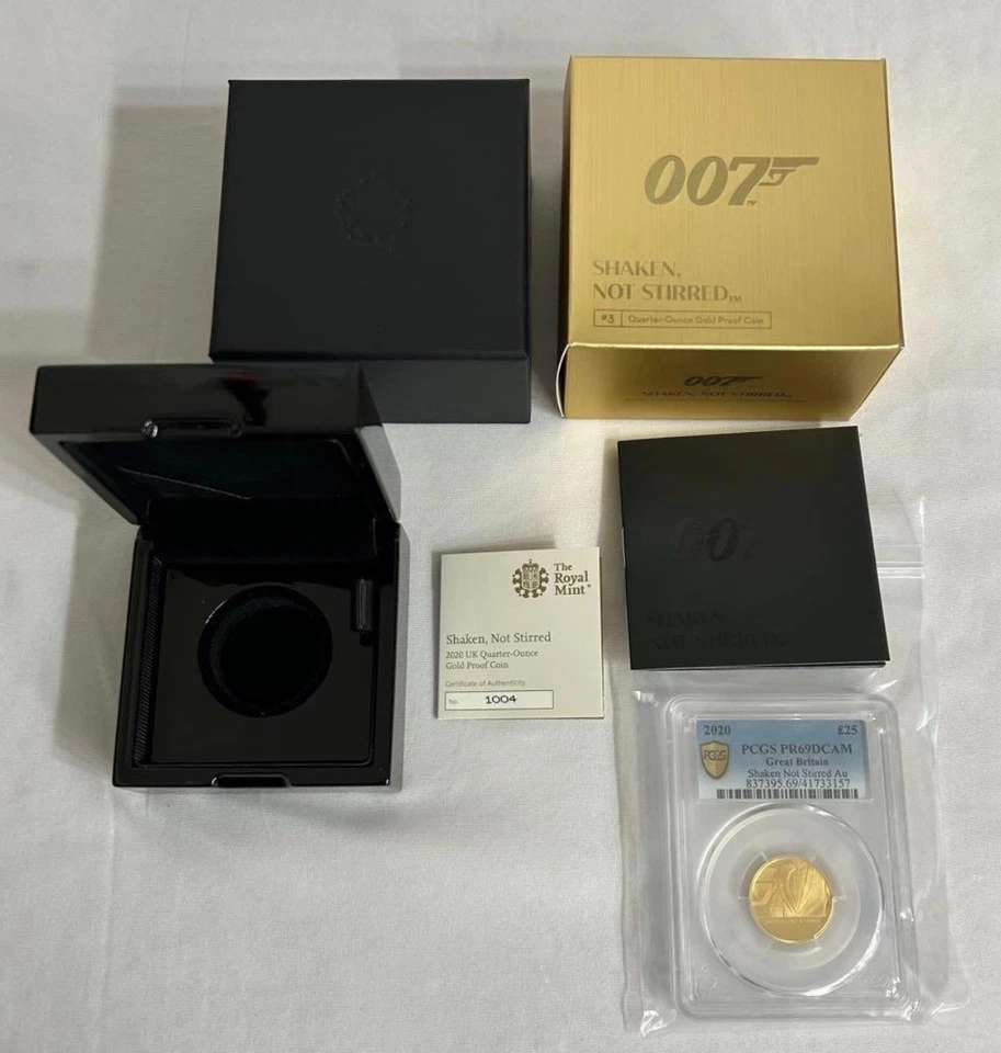 2020 007 James Bond £25 Elizabeth II 1/4 Gold Coin PCGS PR 69 DCAM - Image 2 of 4