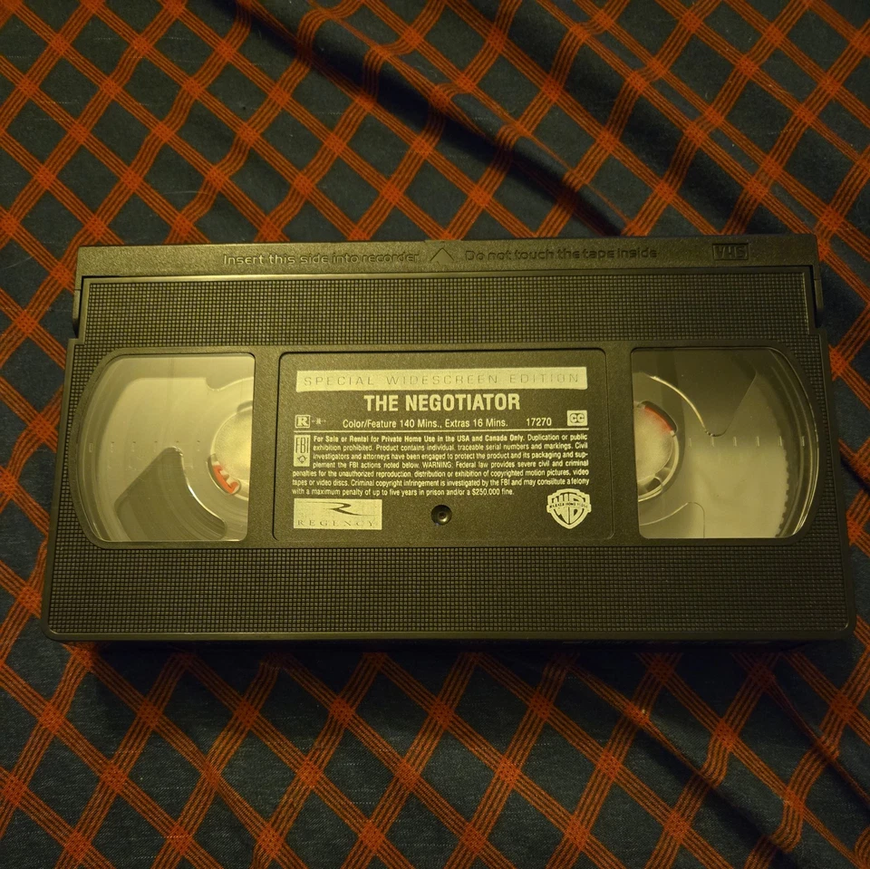 The Negotiator (VHS, 1999, Widescreen Edition) Foto 3 de 4