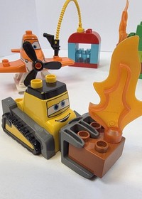 LEGO DUPLO 10538 Disney Planes Fire Rescue Team COMPLETE Dusty Blade Retired