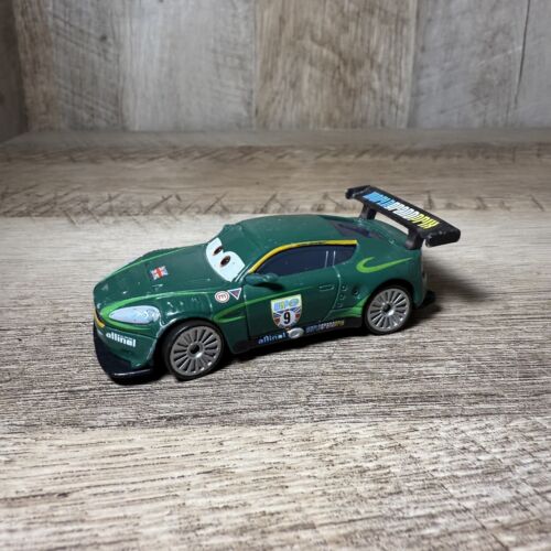 ⭐️ Disney Pixar Cars 2 Nigel Gearsley World Grand Prix 1:55 auto da corsa pressofusa - Foto 3 di 5