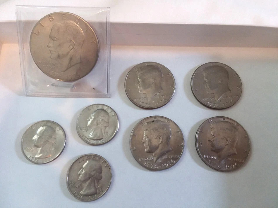 1776-1976 Bicentenial Coin Collection including Liberty Bell-Moon Silver Dollar - Image 2 of 4